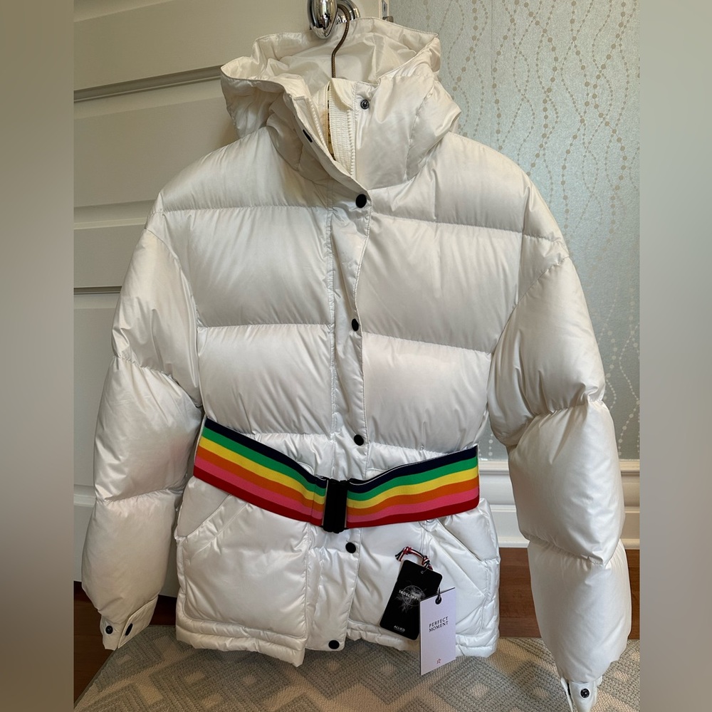 PERFECT MOMENT SKI JACKET - NEW WITH TAGS